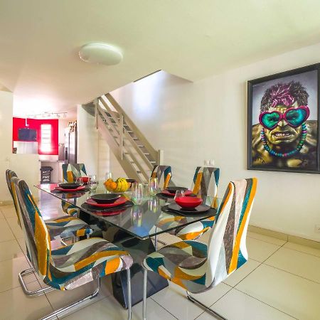 Вилла Triplex Yasuke: Vivez L'Experience Pop Art Et Geek En Plein Coeur De Пети-Бур Экстерьер фото