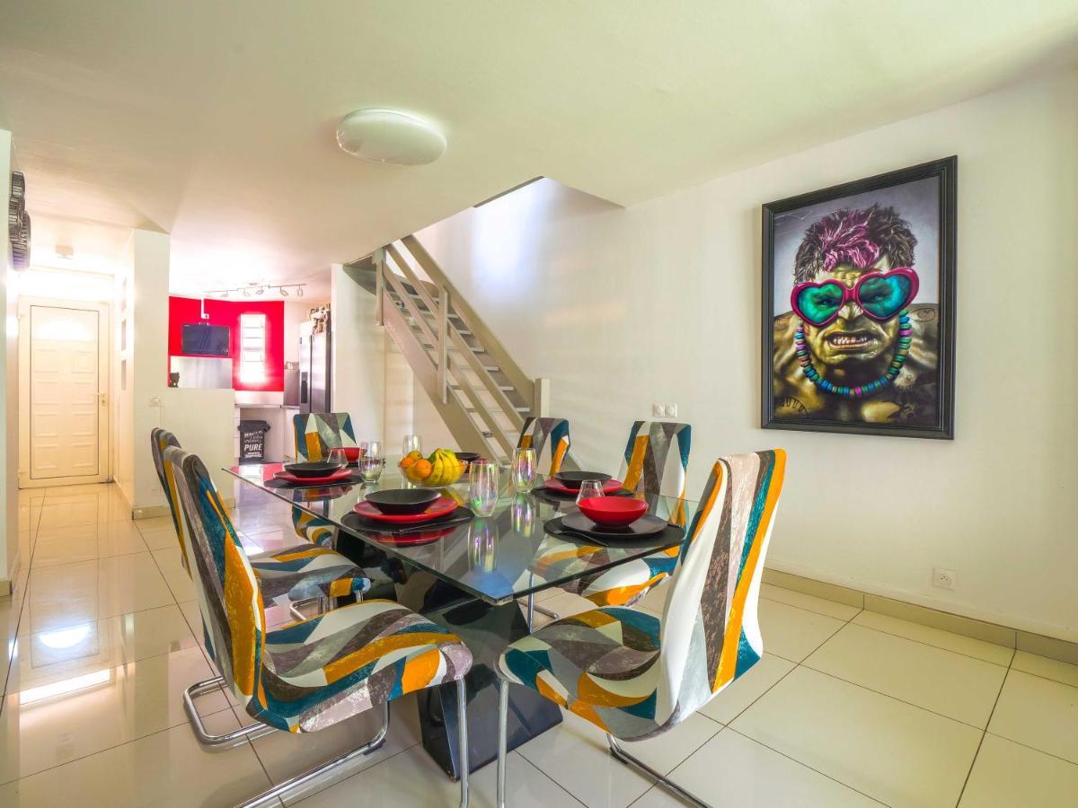 Вилла Triplex Yasuke: Vivez L'Experience Pop Art Et Geek En Plein Coeur De Пети-Бур Экстерьер фото